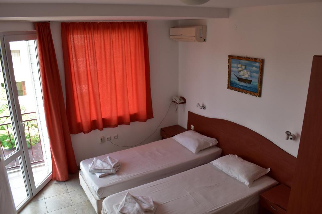 Hotel Morski Dar Kranevo Exteriör bild